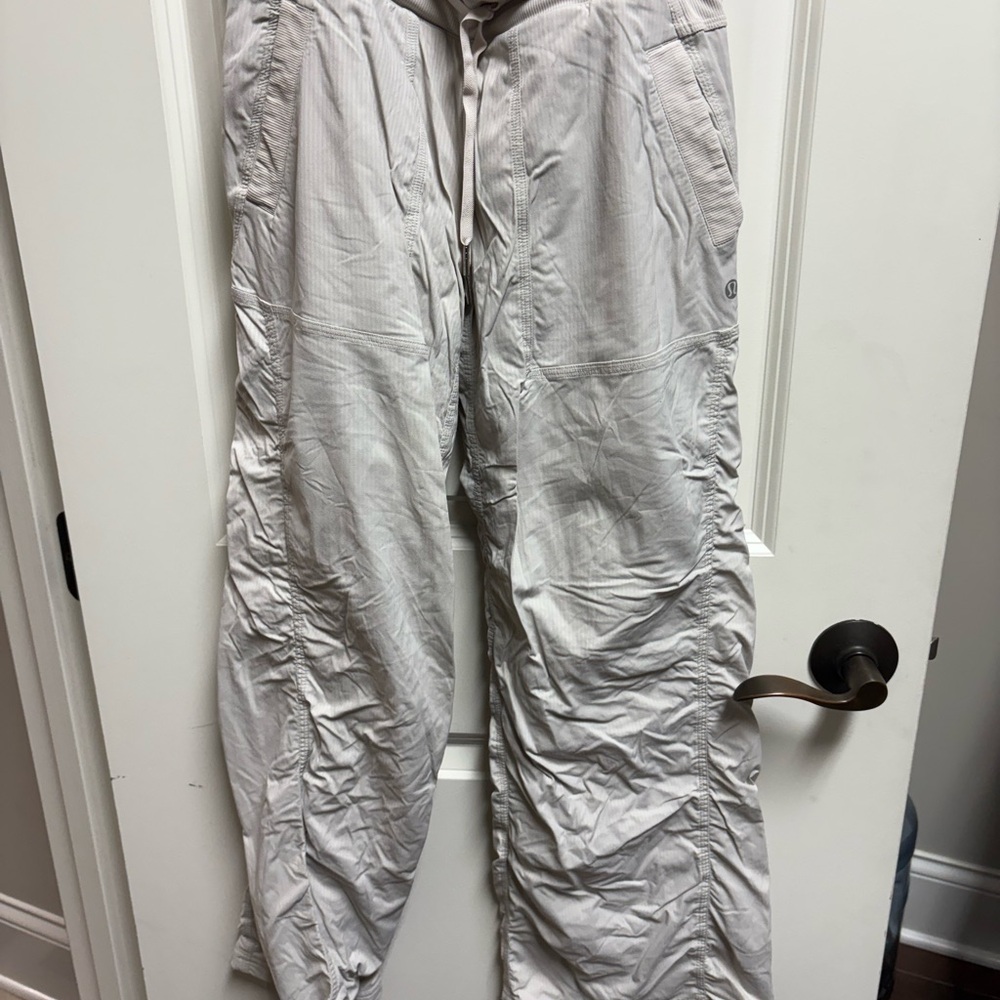 lululemon athletica Off-White Wide Leg Pants Lined